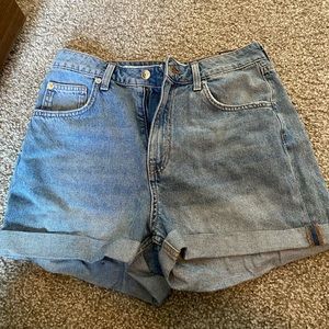 H&M “Mom Shorts”